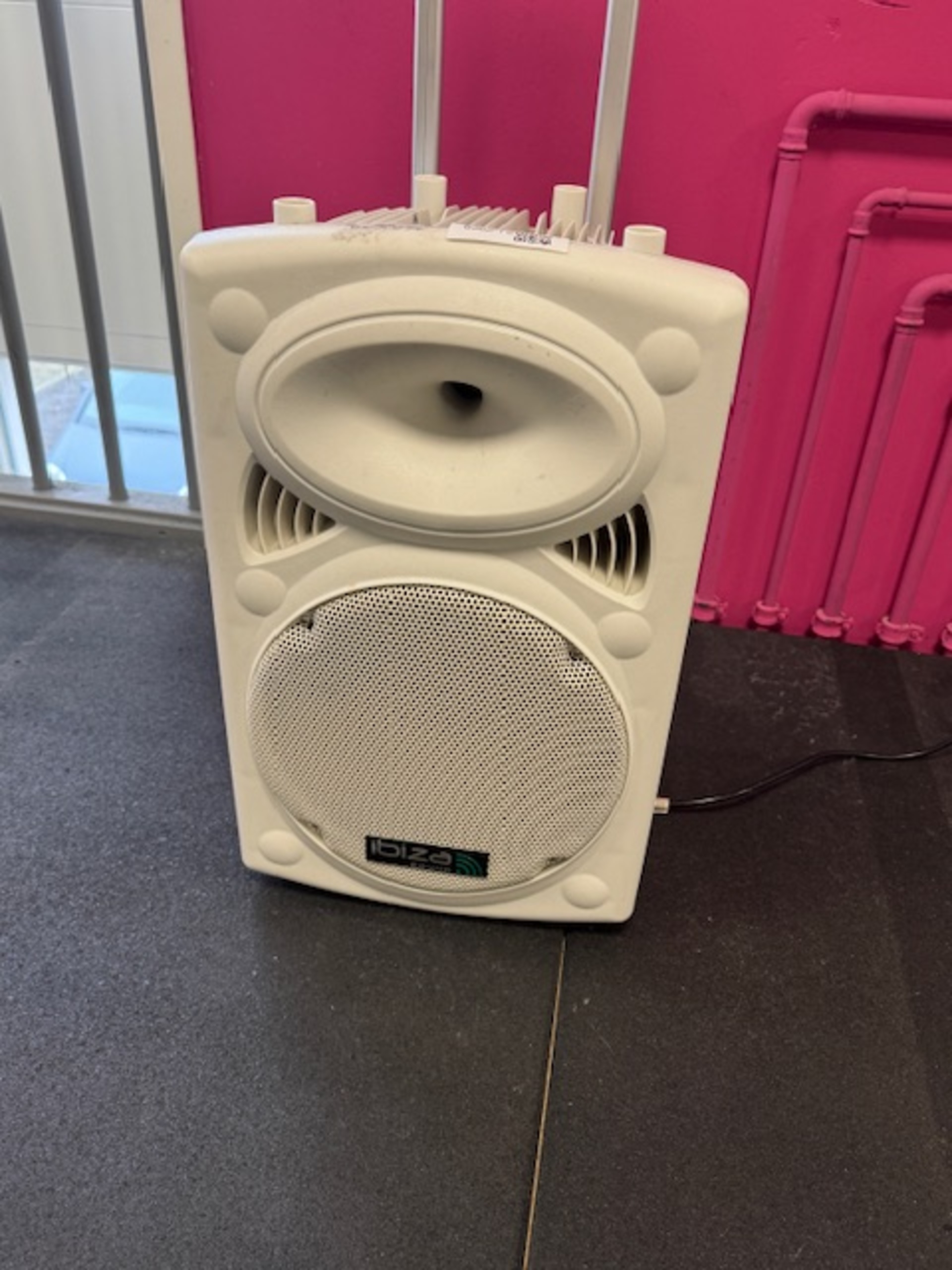 Draagbare luidspreker Ibiza Sound, Port12VHF-BT-WH, wit